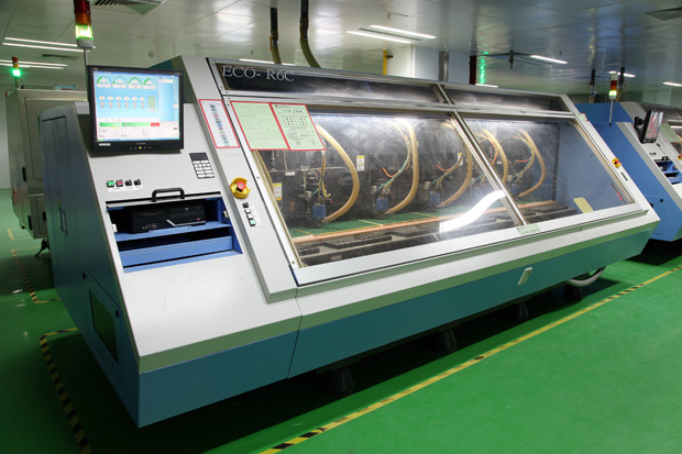 HDI大船PCB成型機